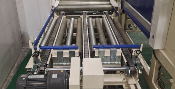 Jacking and transplanting logistics line